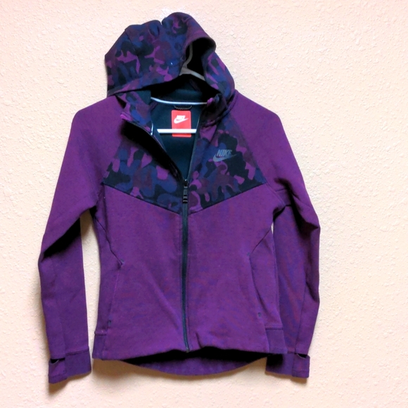 nike purple camo hoodie
